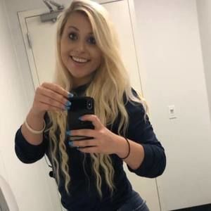 Meet your Posher, Skylar